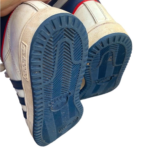 Women’s Adidas Top 10 high tops size 5 1/2 - Picture 2 of 4